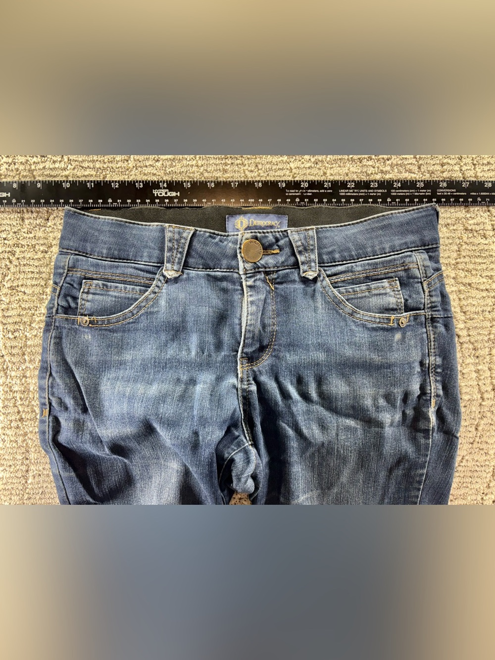 (2) Democracy Ab-solution Women’s Size 2 Mid-Rise Straight Leg Jeans - Picture 6 of 16